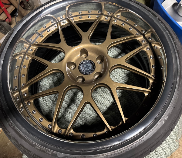 HRE Performance 2 Piece Rims in Perfect Gold